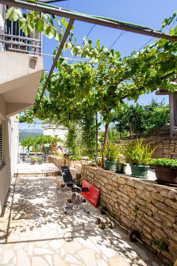 Apartment Novak Budva Exterior photo